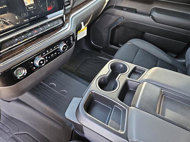 Used 2024 GMC Sierra 1500 Elevation w/ LPO, Elevation Black Package image 20