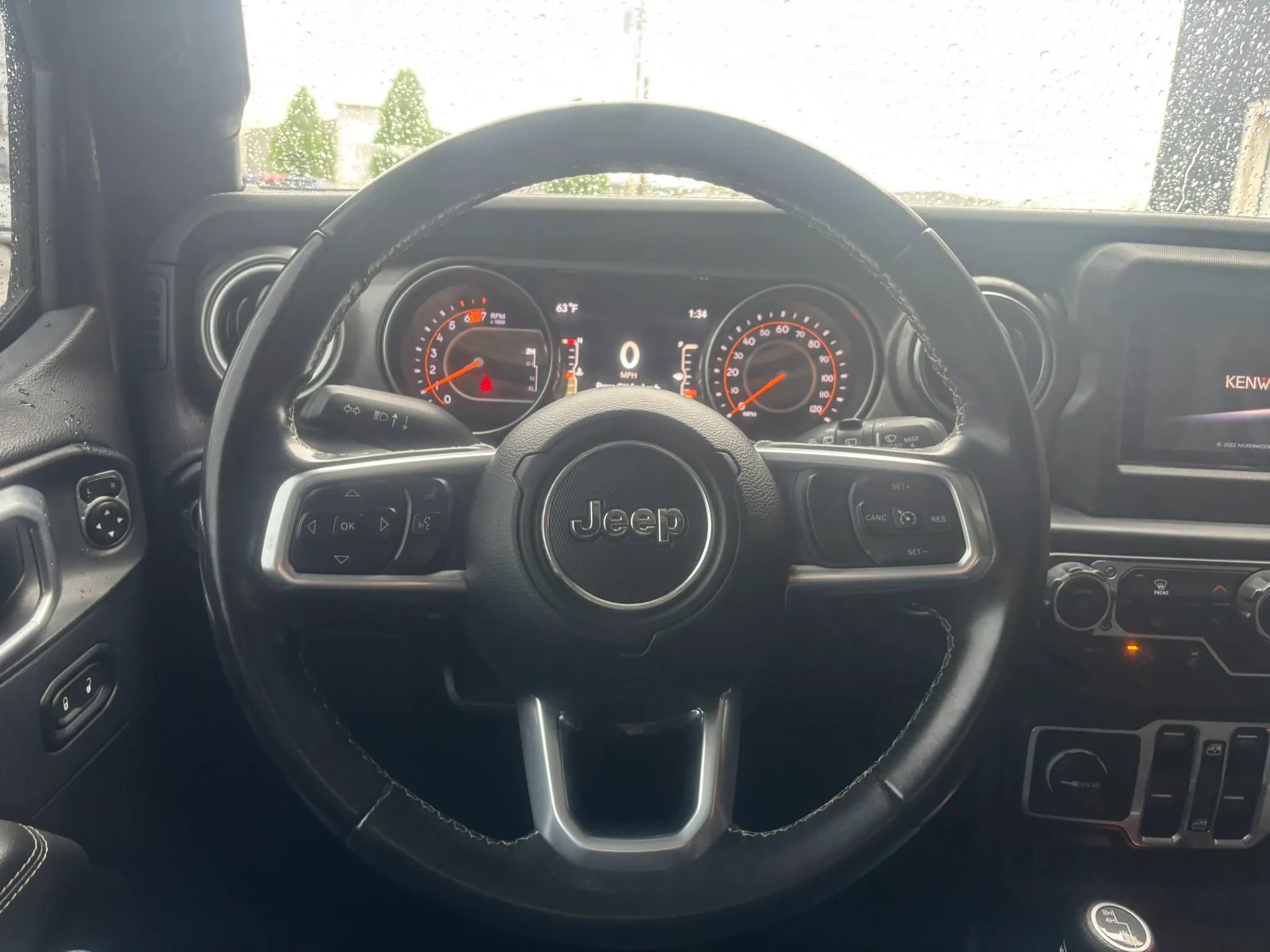 Used 2019 Jeep Wrangler Unlimited Sahara AWD/4WD image 18