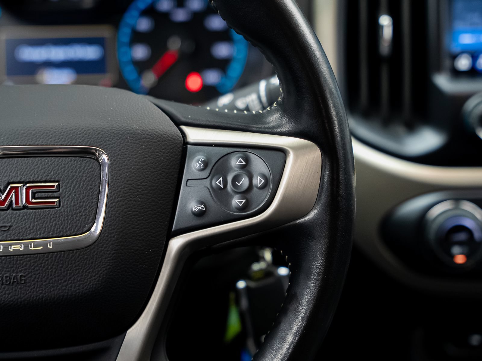 Used 2022 GMC Canyon Denali AWD/4WD image 43
