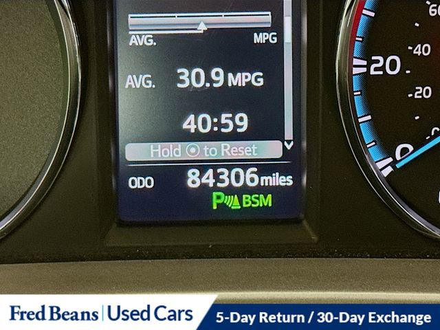 Used 2018 Toyota RAV4 Limited w/ Carpet Mat Package AWD/4WD image 14