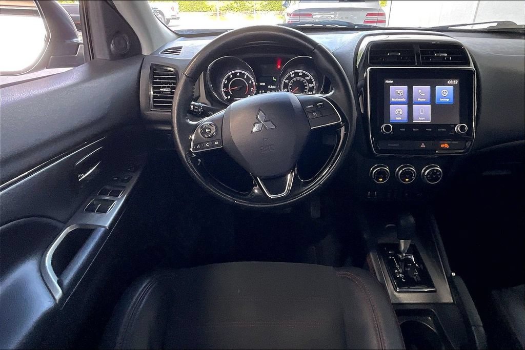 Used 2022 Mitsubishi Outlander Sport SE FWD image 5