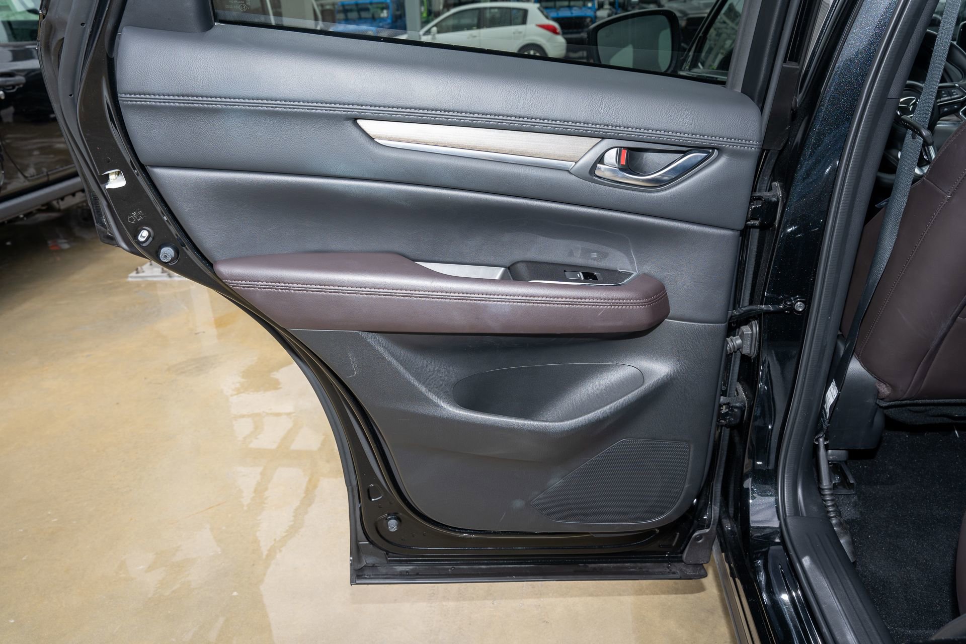 Used 2023 MAZDA CX-5 Signature AWD/4WD image 12
