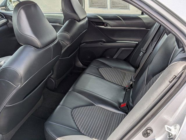 Used 2021 Toyota Camry SE FWD image 14