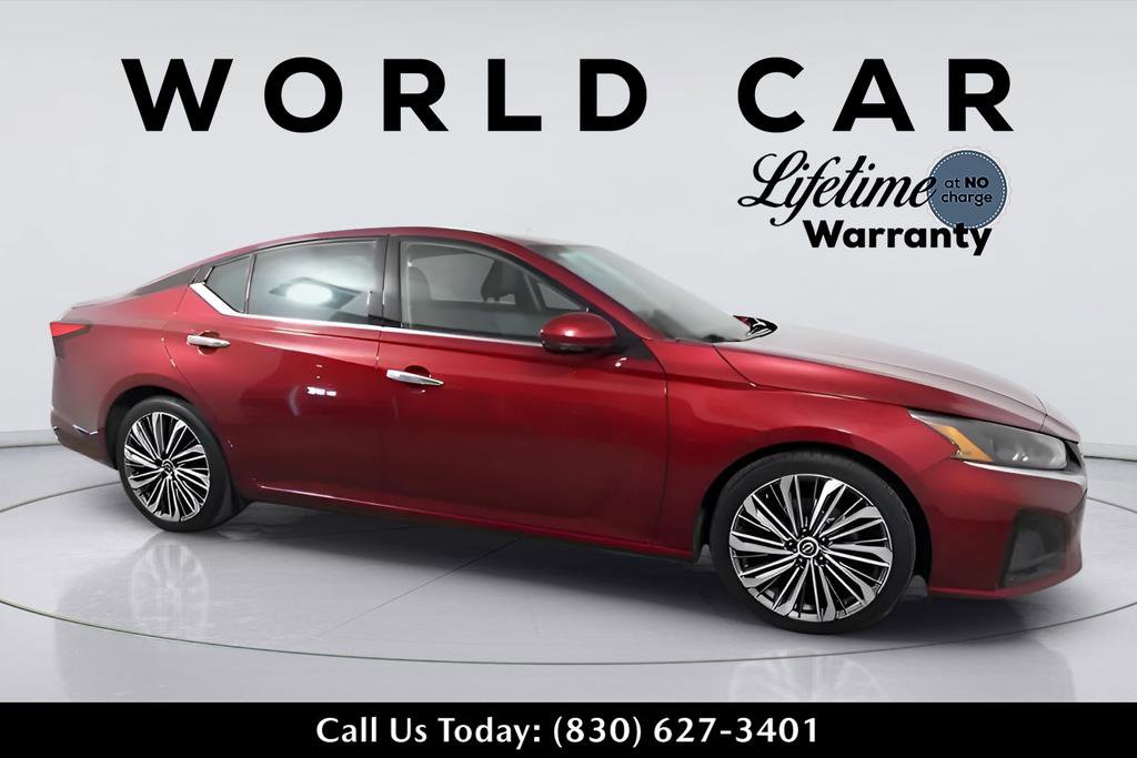 Used 2023 Nissan Altima 2.5 SL FWD image 10