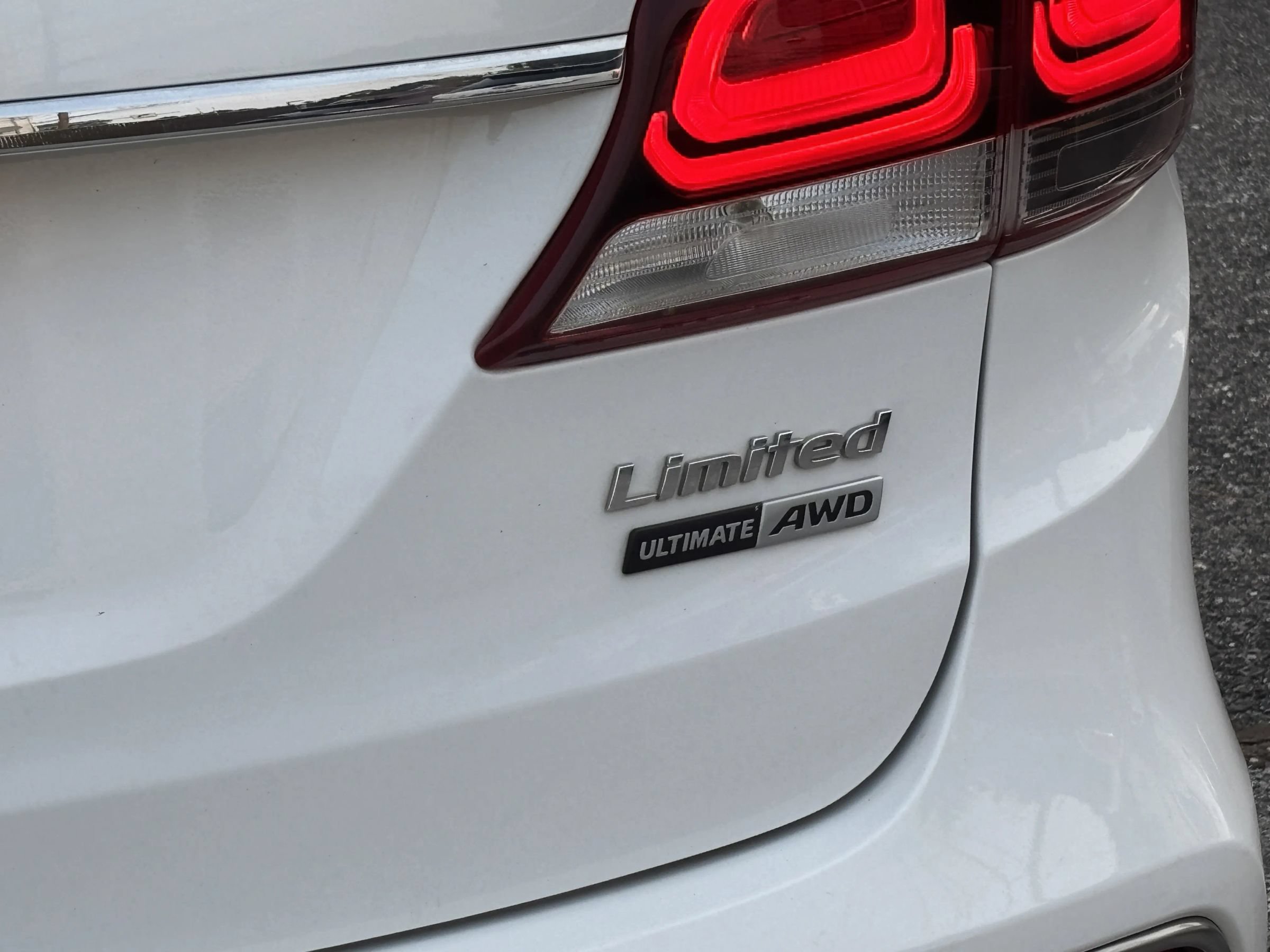 Used 2019 Hyundai Santa Fe XL AWD/4WD image 38