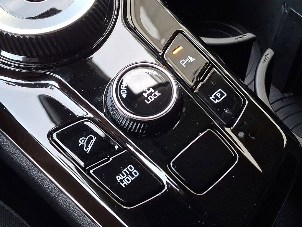 Used 2023 Kia Sportage LX image 23