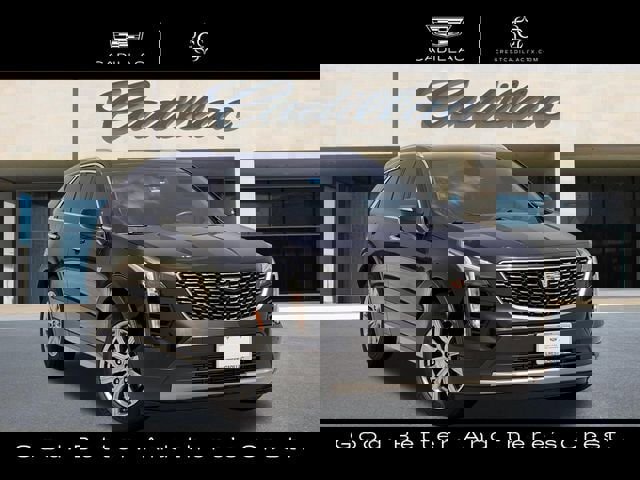Certified 2023 Cadillac XT4 Premium Luxury AWD/4WD image 2
