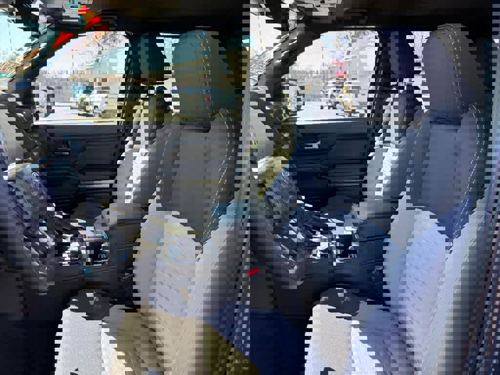 Used 2026 Toyota Tacoma TRD Off-Road image 23