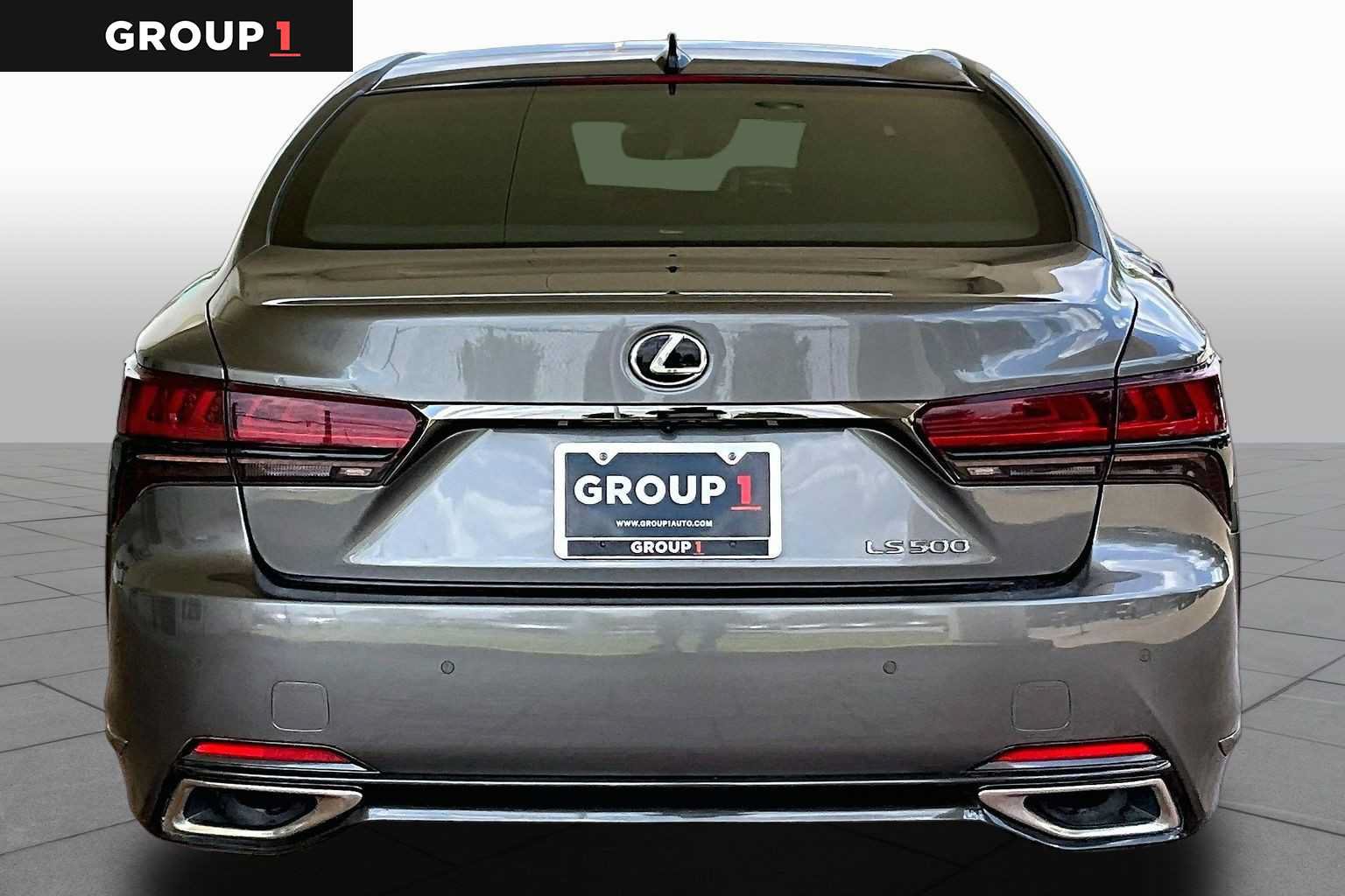 Certified 2022 Lexus LS 500 F Sport w/ Accessory Package (Z2) RWD image 9