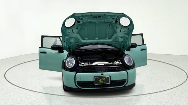 Used 2025 MINI Cooper S FWD image 10