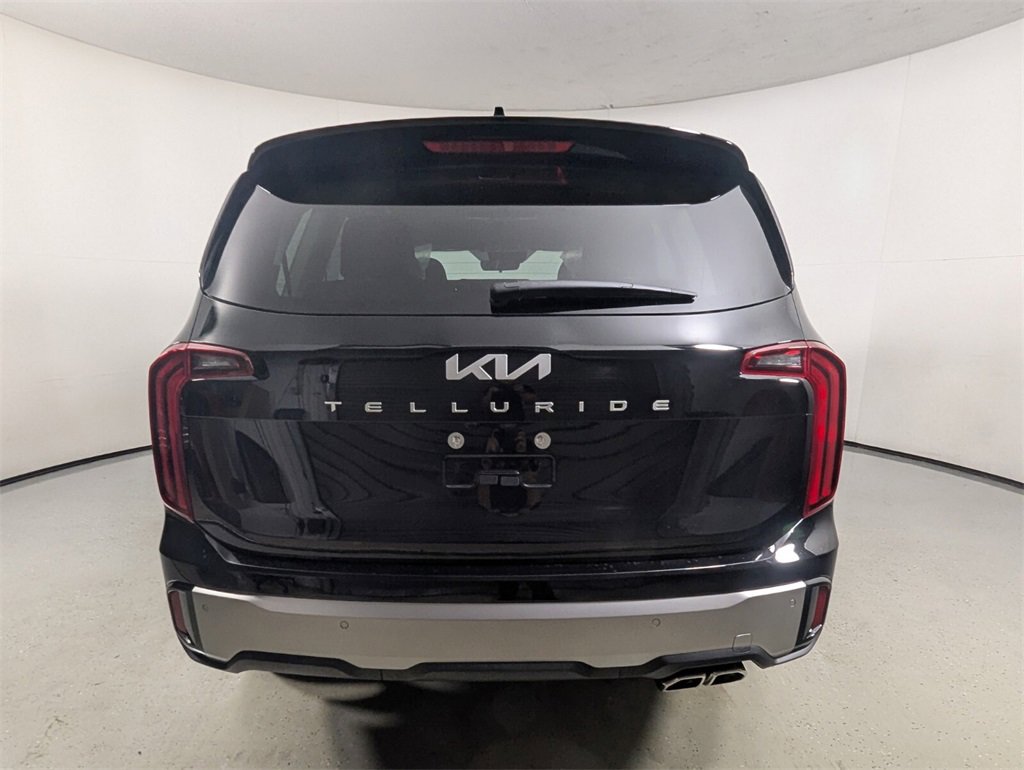 New 2025 Kia Telluride S image 6