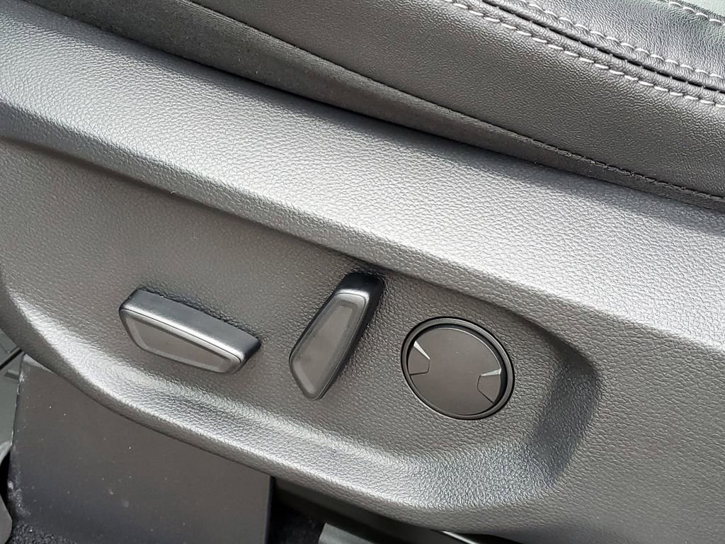 New 2025 Ford Ranger Lariat w/ Convenience Package image 8