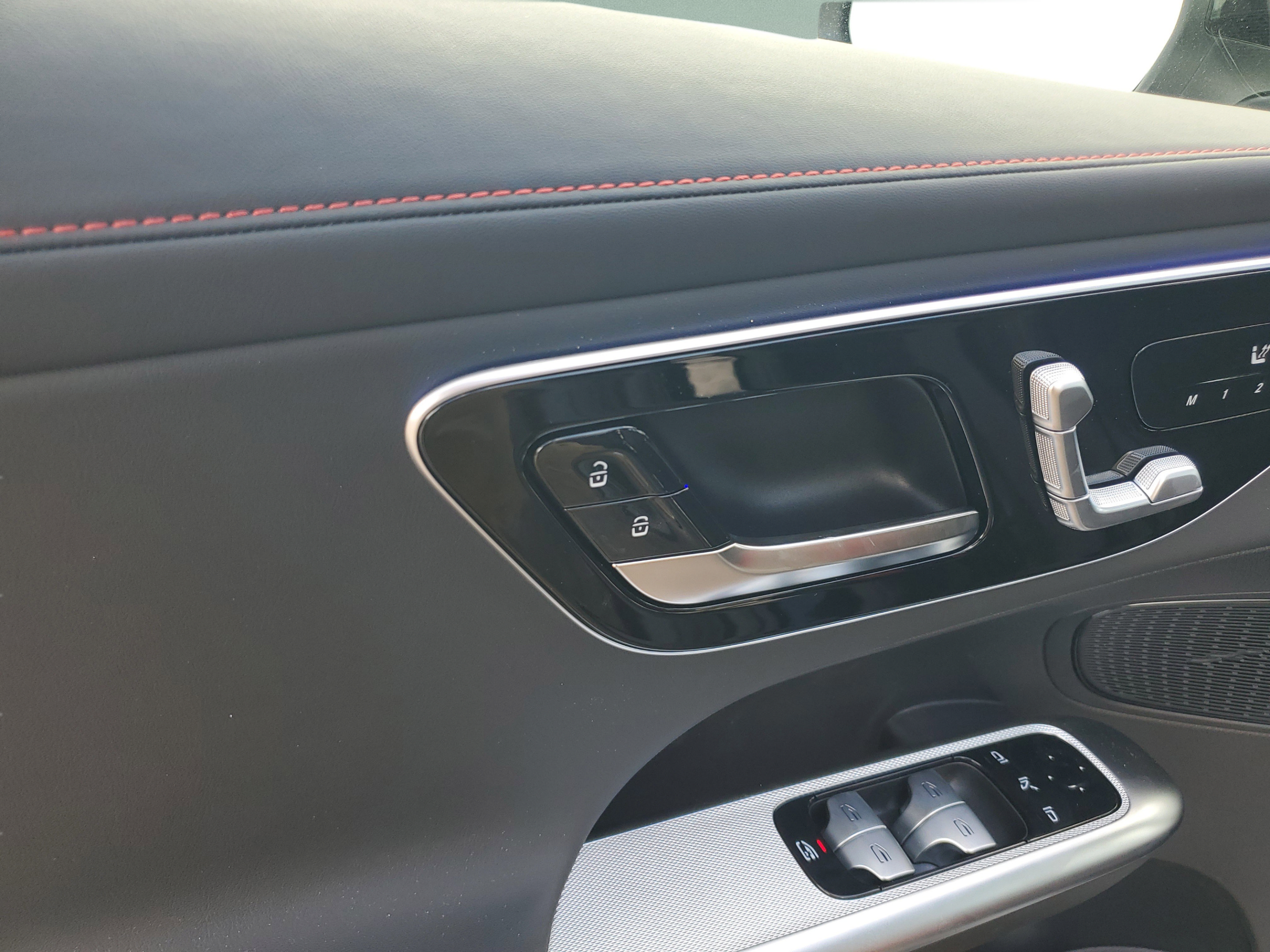 Certified 2026 Mercedes-Benz GLC 43 AMG 4MATIC image 14