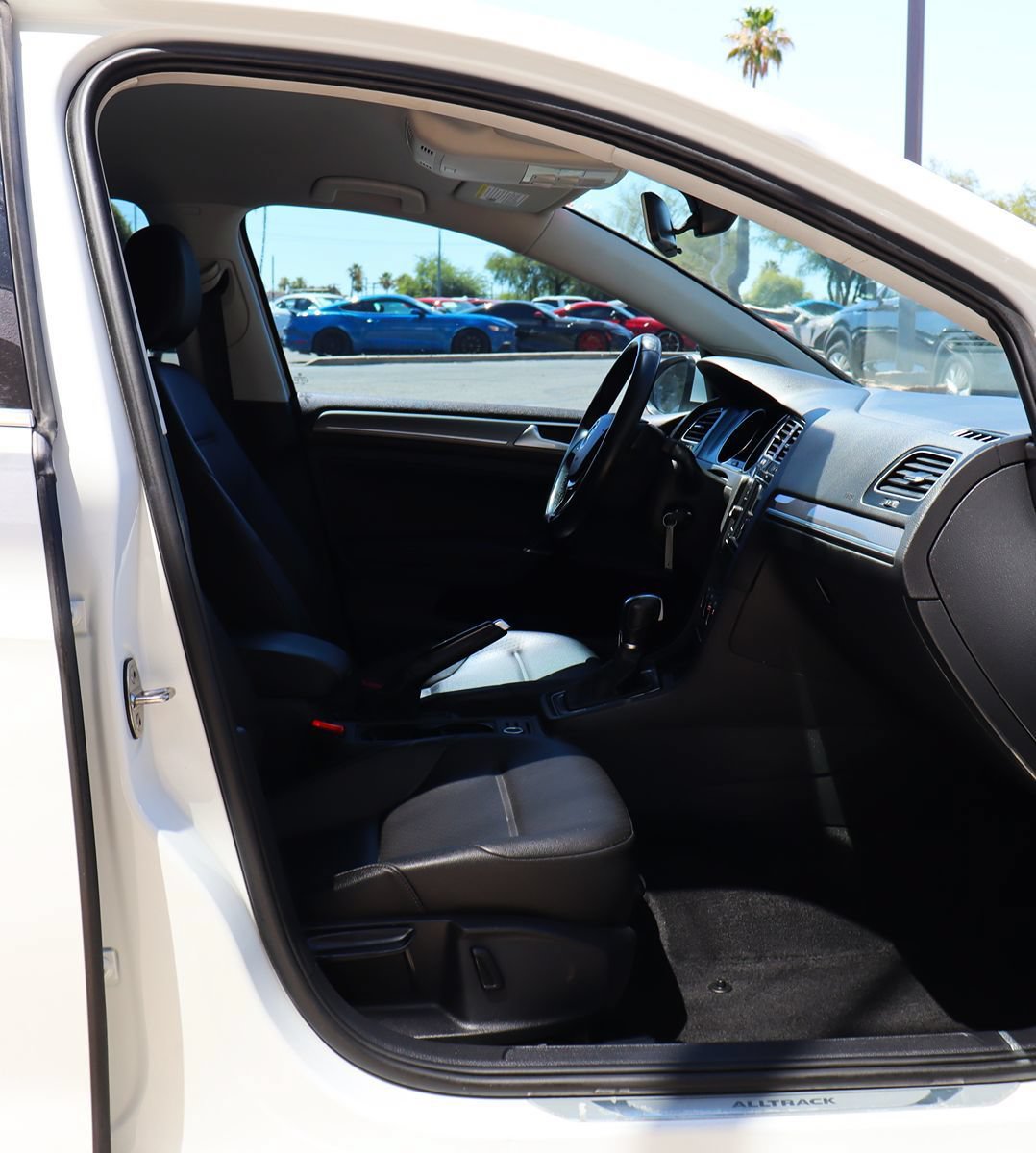 Used 2019 Volkswagen Golf Alltrack S AWD/4WD image 30