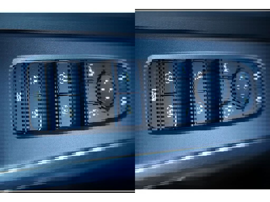 Used 2025 Nissan Pathfinder Rock Creek image 30