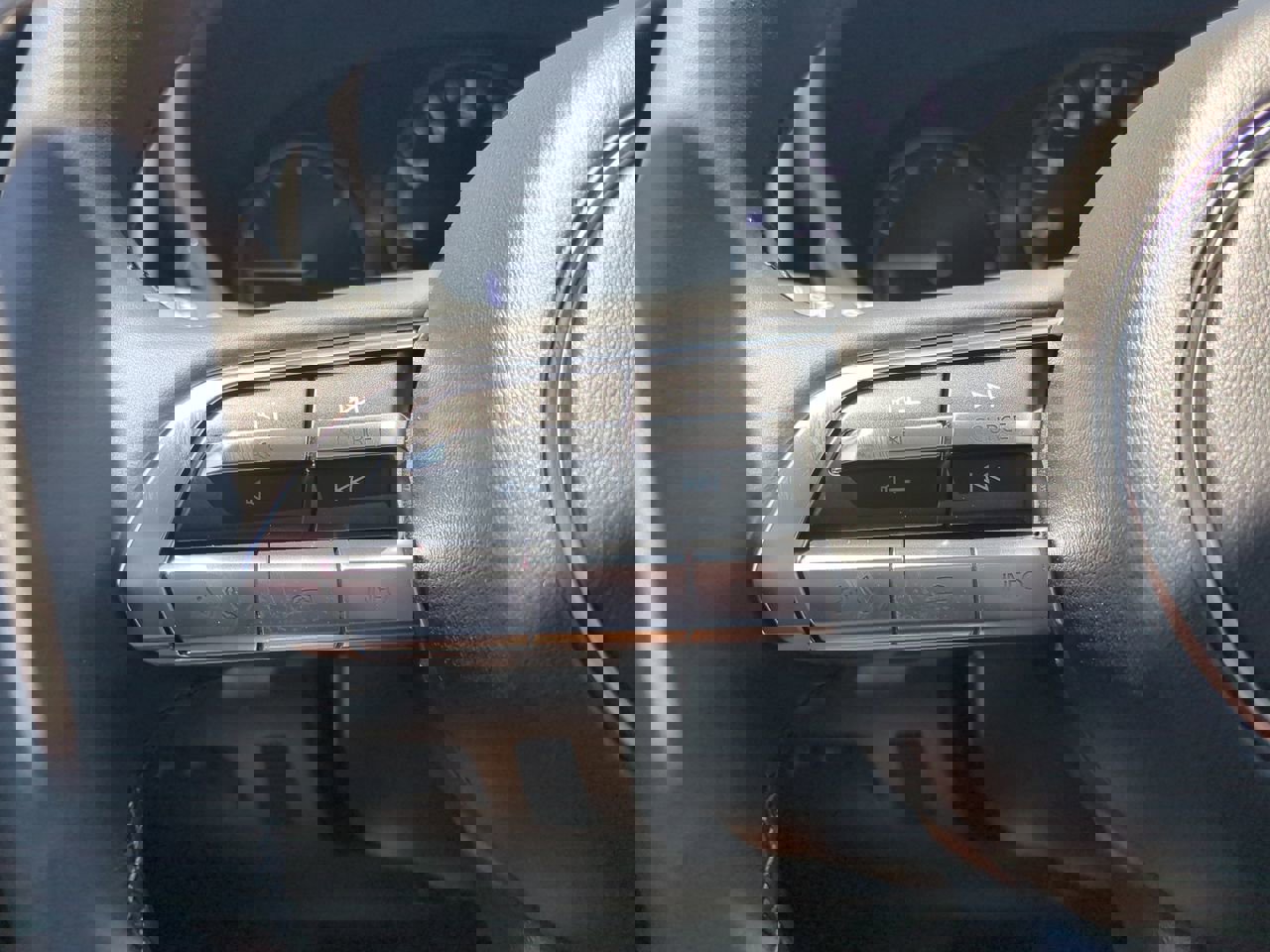 Used 2025 MAZDA CX-50 2.5 Hybrid w/ Premium Plus Pkg image 19