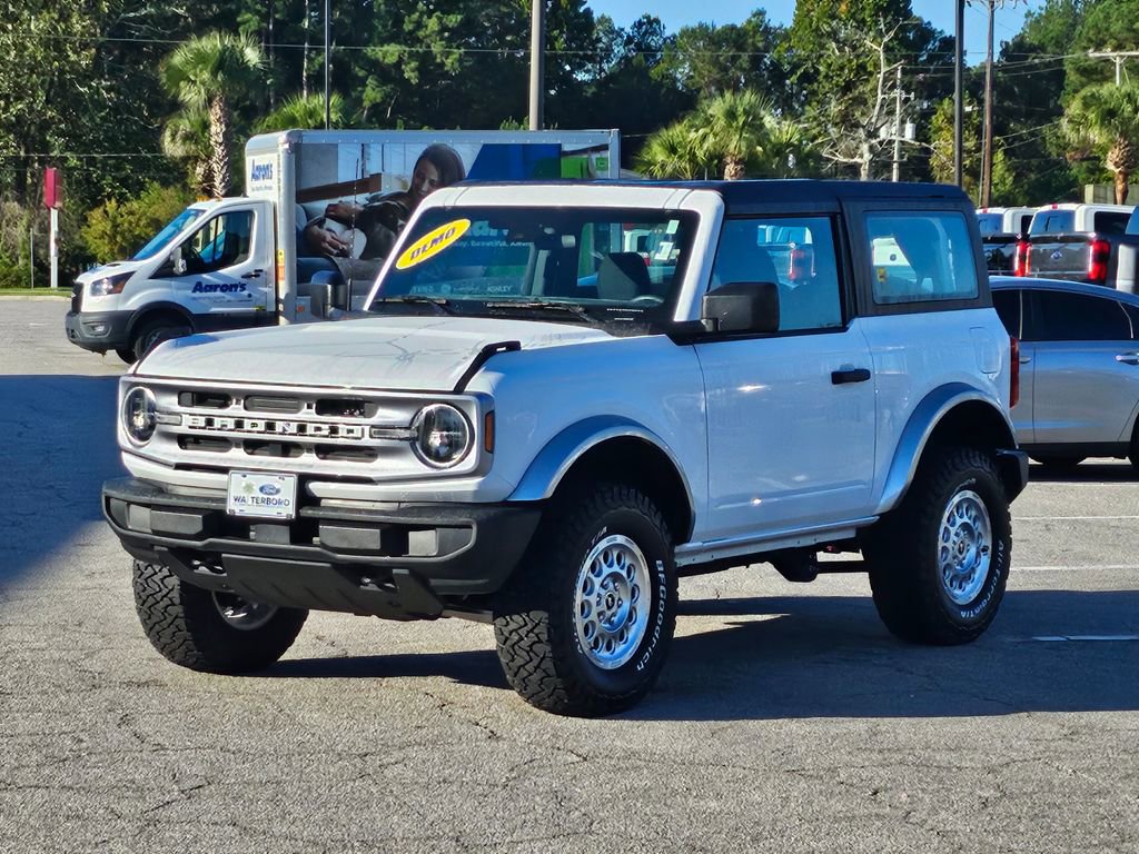 New 2025 Ford Bronco 2-Door image 2