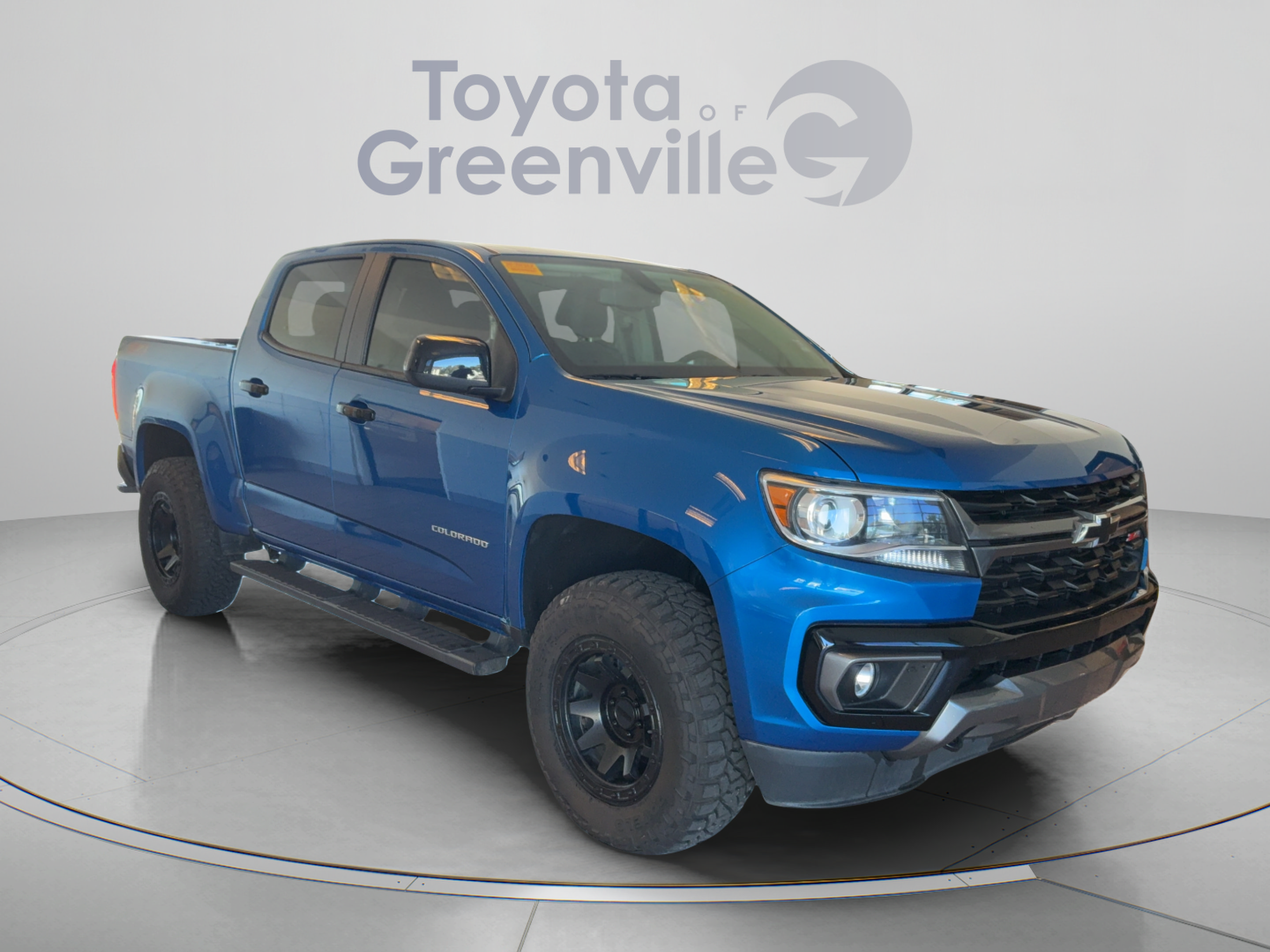 Used 2022 Chevrolet Colorado Z71 AWD/4WD image 8