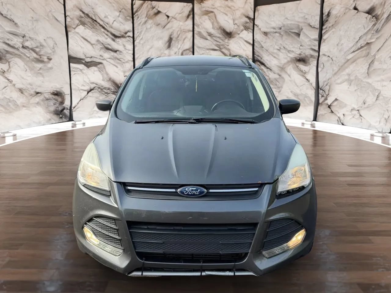 Used 2015 Ford Escape SE w/ Equipment Group 201A FWD image 4