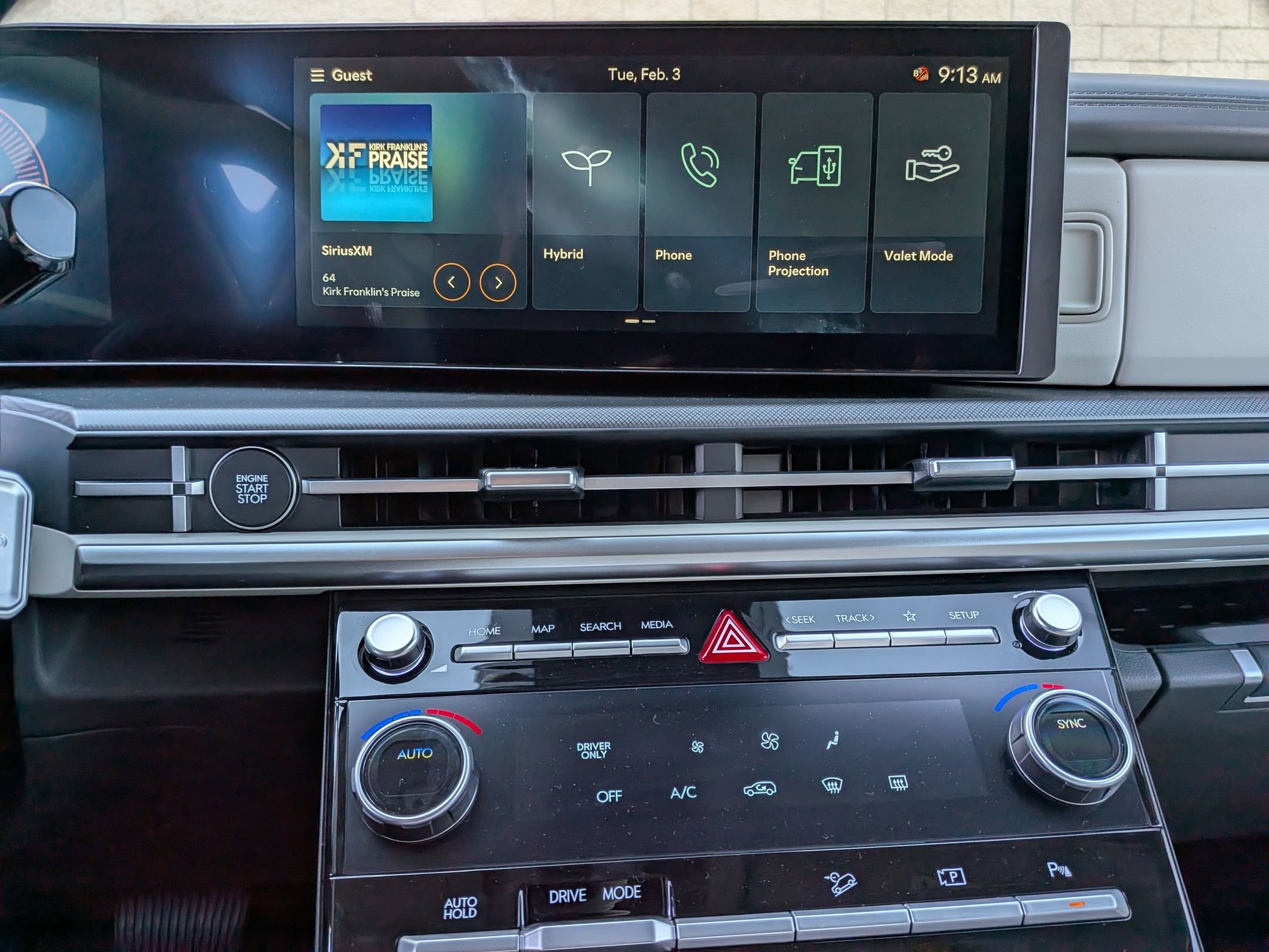 New 2026 Hyundai Santa Fe SE FWD image 9