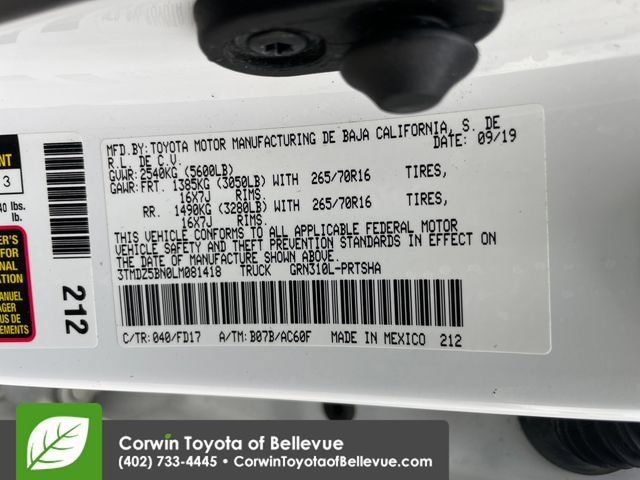 Used 2020 Toyota Tacoma TRD Off-Road w/ Blackout Package AWD/4WD image 23