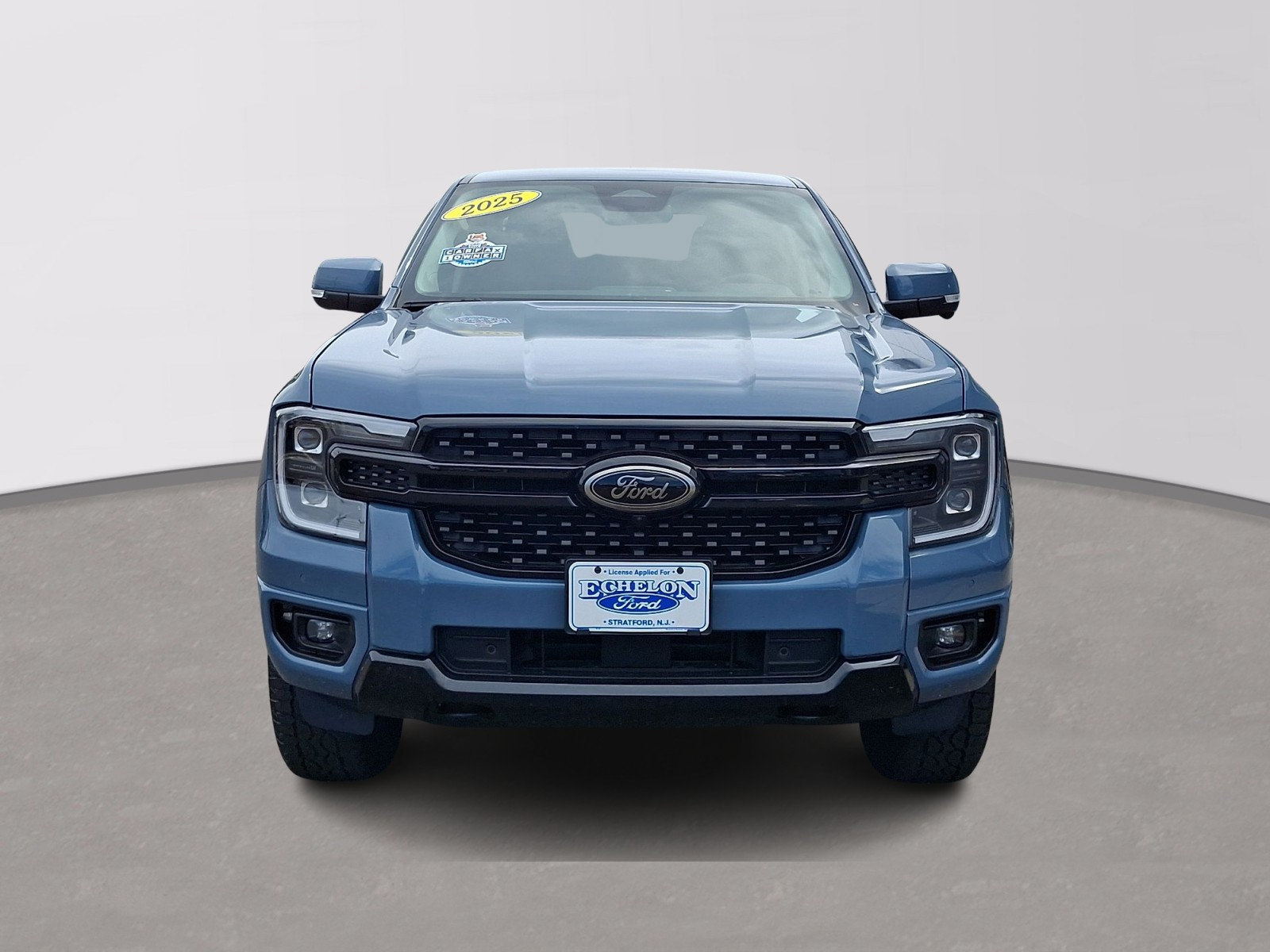 Used 2025 Ford Ranger Lariat w/ FX4 Off-Road Package AWD/4WD image 2