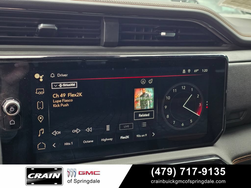 Used 2024 GMC Sierra 1500 AT4 w/ Technology Package AWD/4WD image 16