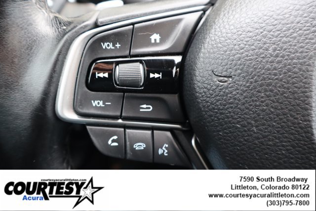Used 2020 Honda Accord Touring image 11