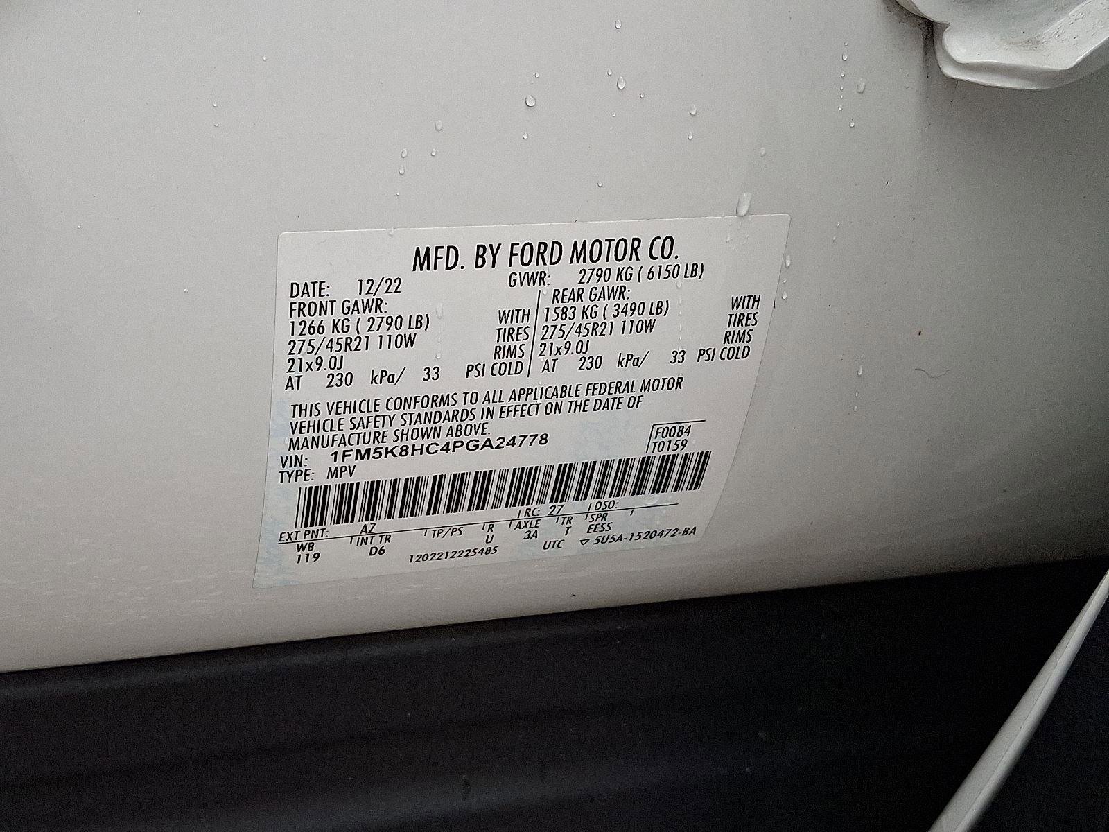 Used 2023 Ford Explorer Platinum w/ Technology Package image 29