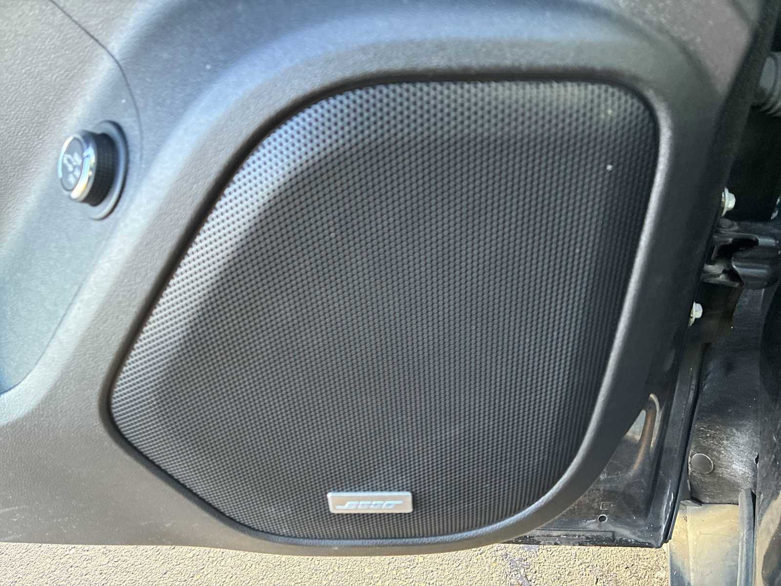 Certified 2019 GMC Acadia Denali image 25