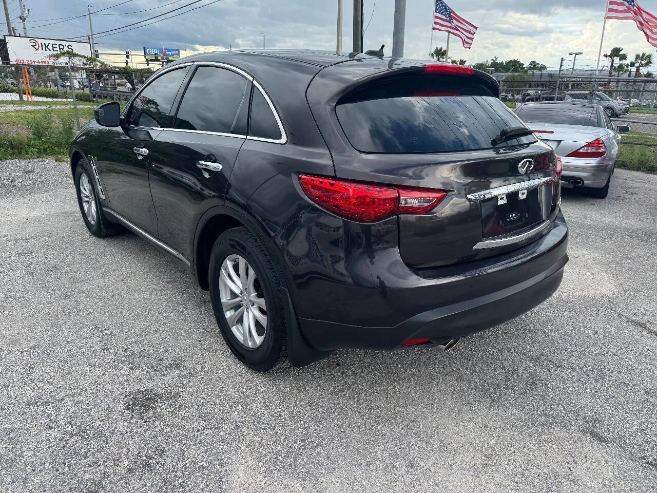 Used 2014 INFINITI QX70 Base 4dr SUV (3.7L V6) image 7