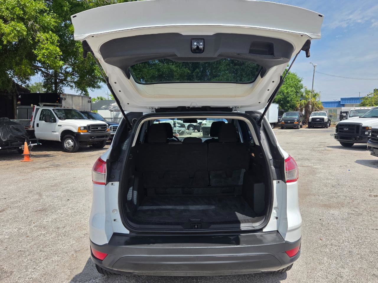 Used 2014 Ford Escape S FWD image 16
