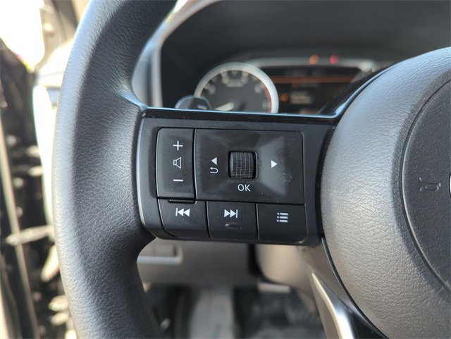 Certified 2022 Nissan Rogue SV image 35