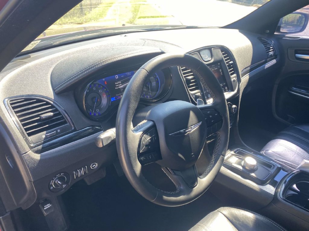 Certified 2023 Chrysler 300 S RWD image 22