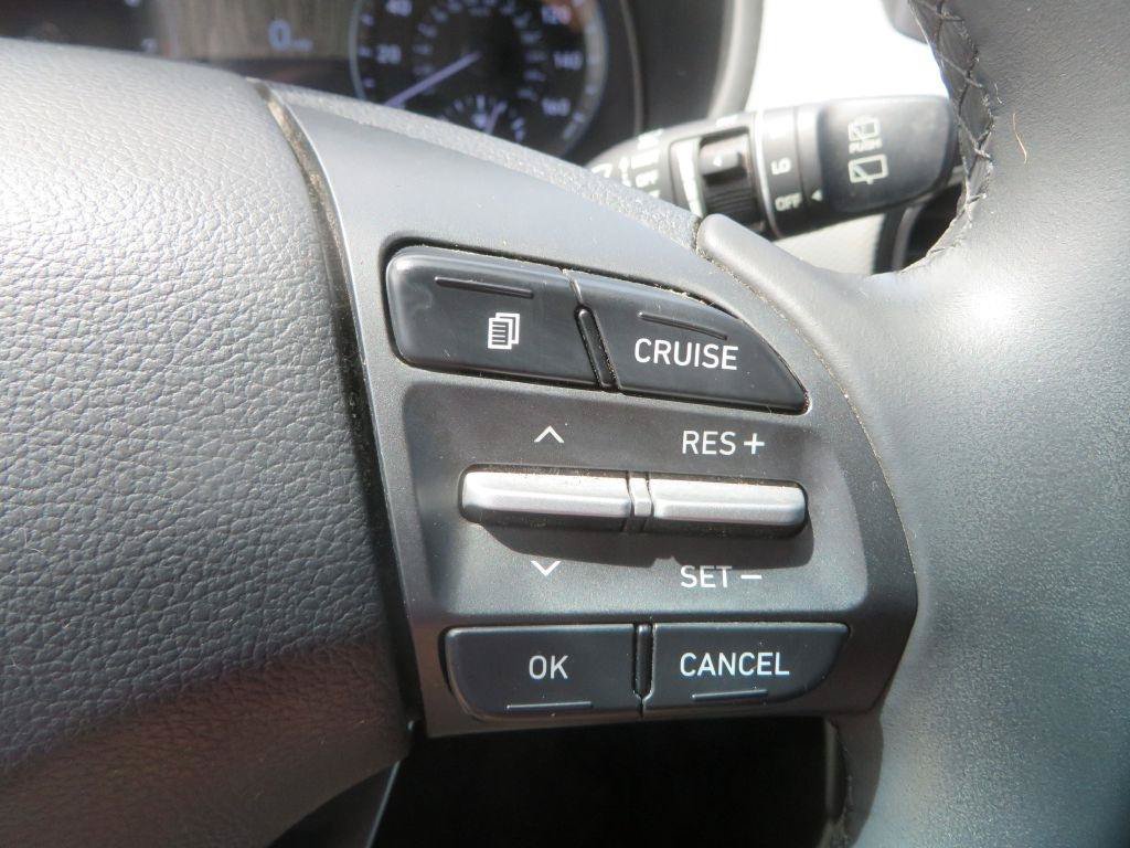Used 2020 Hyundai Kona SEL FWD image 15