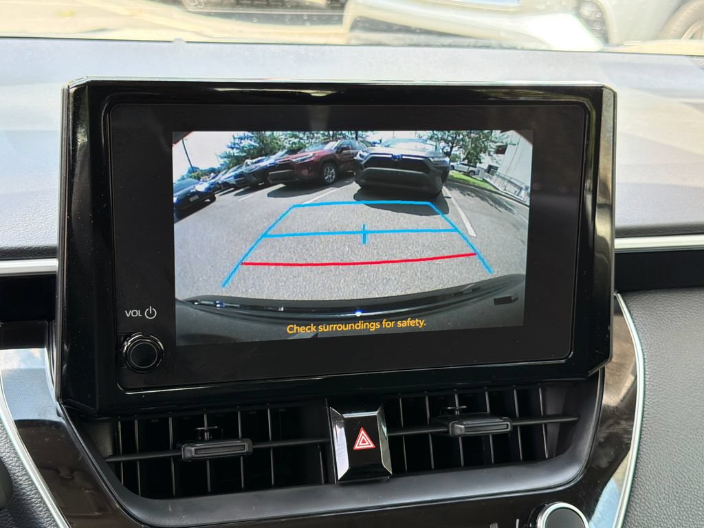 Used 2026 Toyota Corolla LE FWD image 27