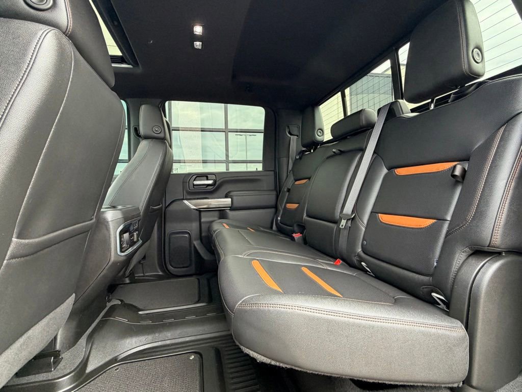 Used 2021 GMC Sierra 2500 AT4 w/ AT4 Preferred Package AWD/4WD image 9