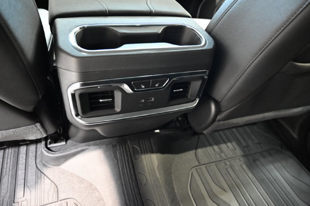 New 2026 GMC Sierra 1500 SLT AWD/4WD image 28