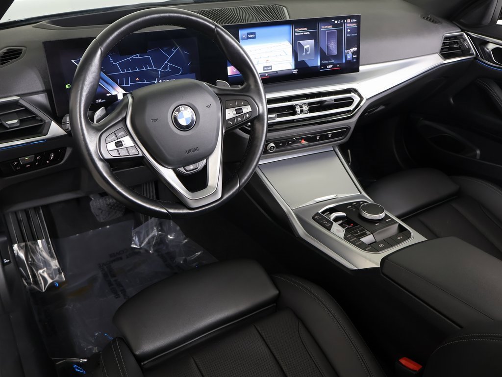 Used 2024 BMW 430i xDrive Convertible w/ Premium Package image 2