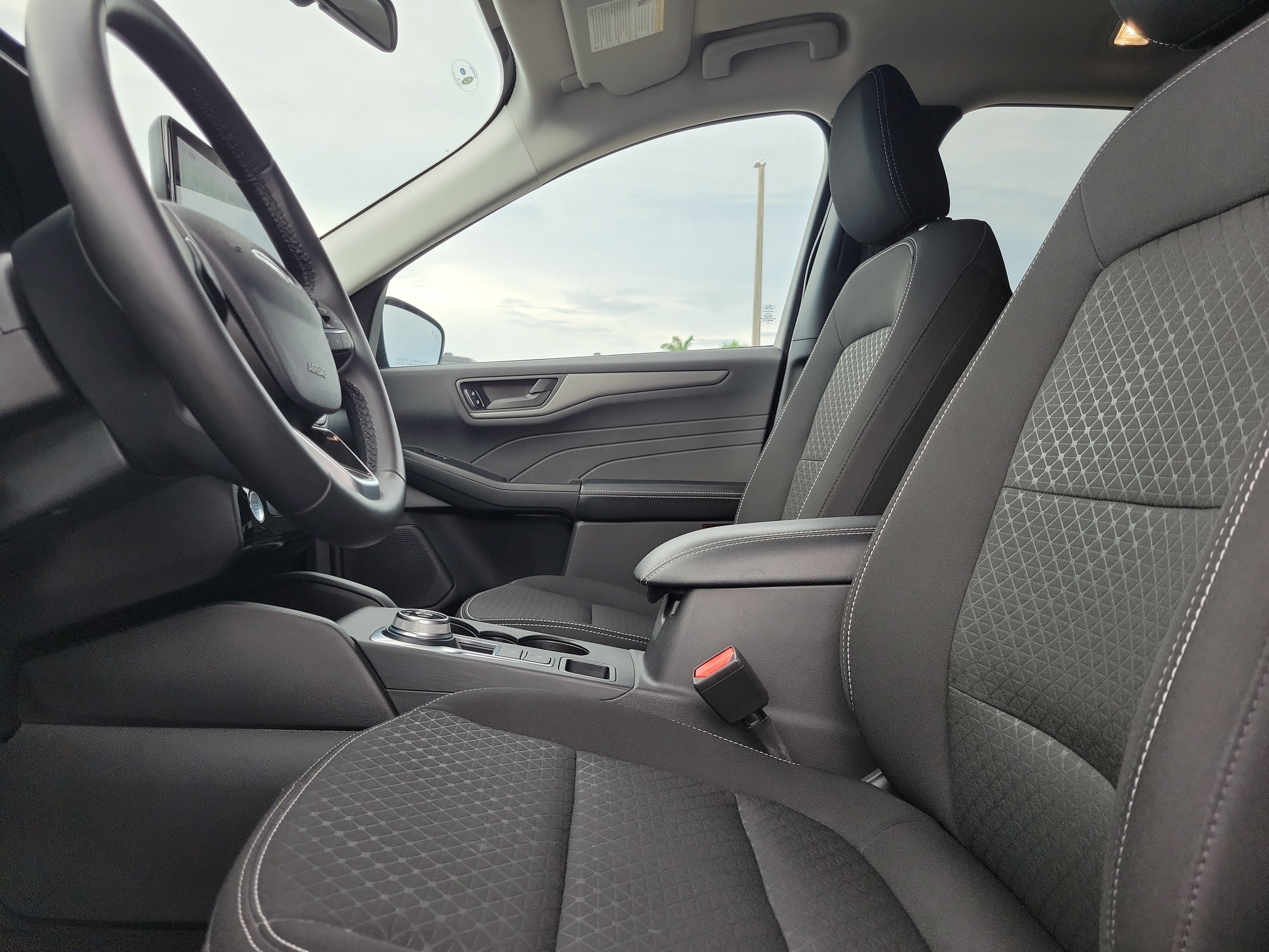 Certified 2024 Ford Escape Active w/ Tech Pack #1 FWD image 11