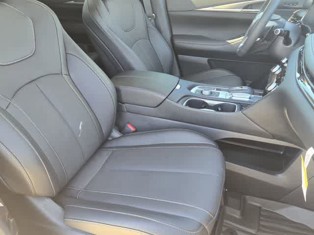 Certified 2026 INFINITI QX60 Luxe w/ Cargo Package FWD image 14