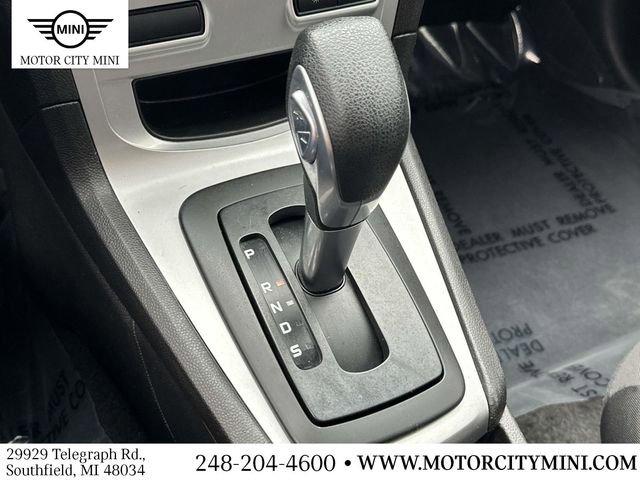 Used 2015 Ford Fiesta SE image 32
