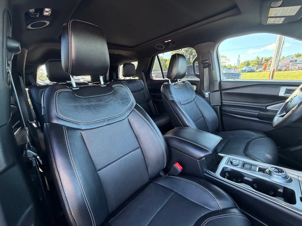Used 2020 Ford Explorer ST w/ Premium Technology Package AWD/4WD image 40