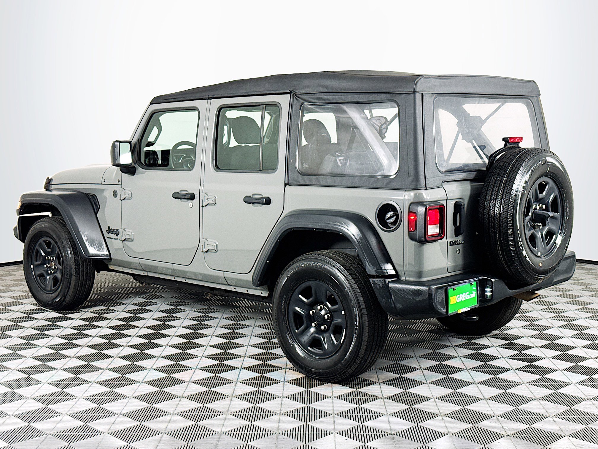Used 2023 Jeep Wrangler Sport image 6