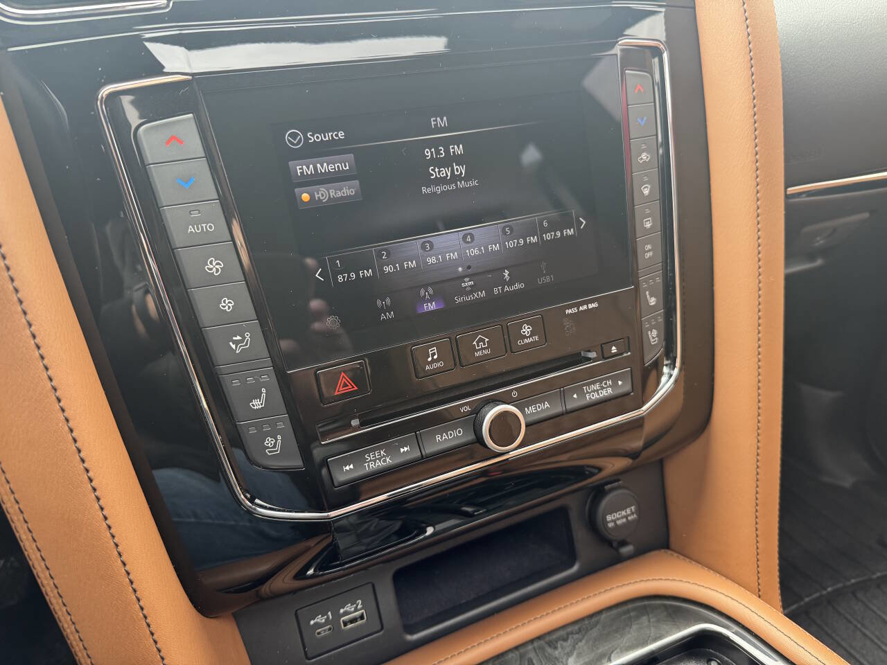Used 2021 INFINITI QX80 Sensory AWD/4WD image 14