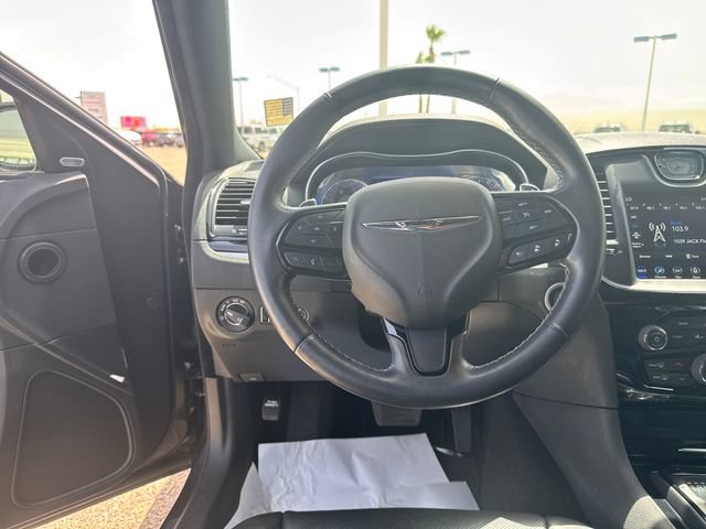 Used 2021 Chrysler 300 S w/ S Model Appearance Package RWD image 13