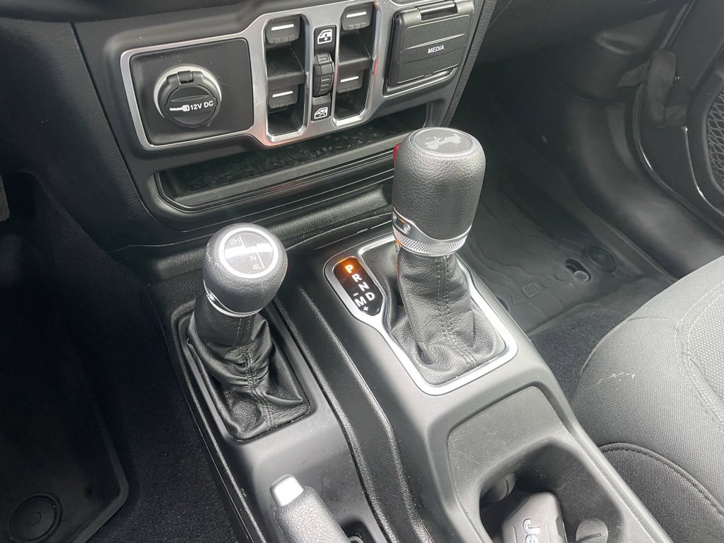 Used 2021 Jeep Wrangler Unlimited Sport image 12