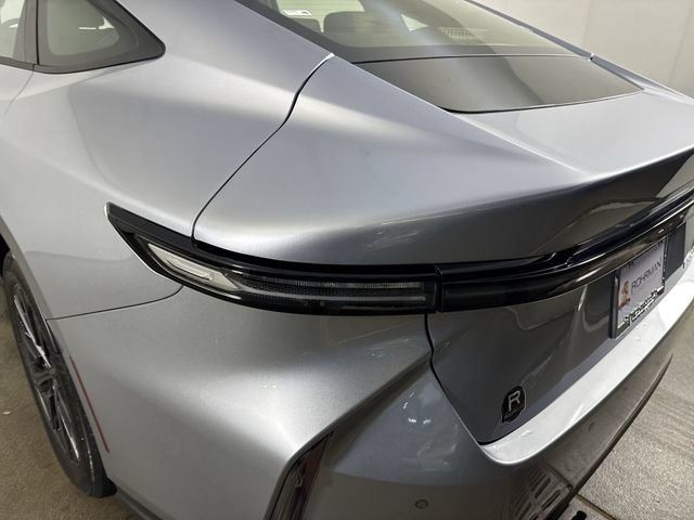 Certified 2026 Lexus ES 350e w/ Convenience Package FWD image 31