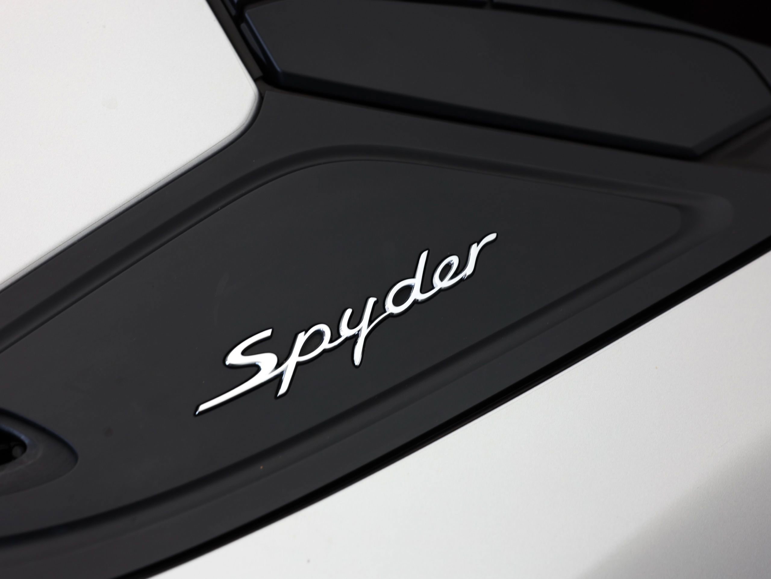 Used 2022 Porsche 718 Boxster Spyder image 44