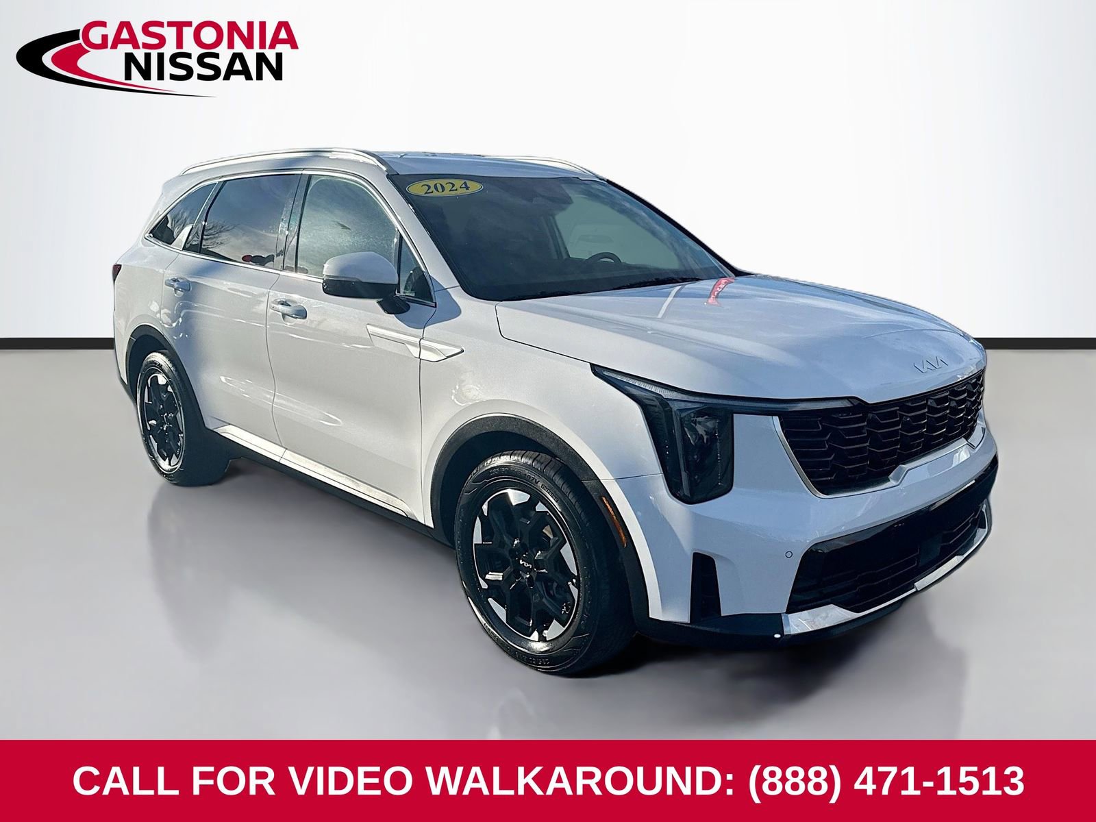 Used 2024 Kia Sorento S